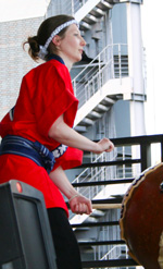 A Performance by the British Embassy Taiko Drumming Club 'Don BRI