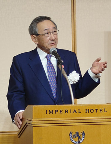 朝田前会長挨拶